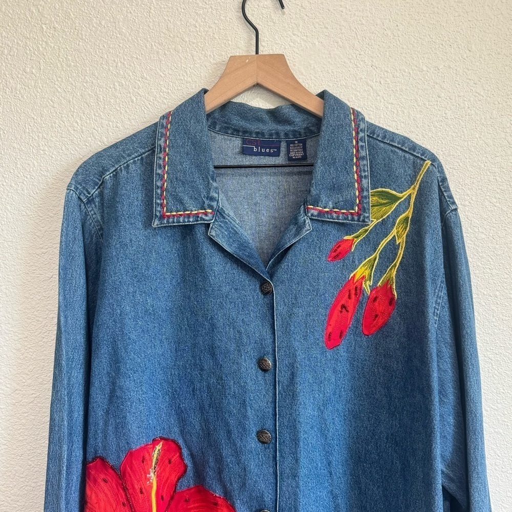 VTG Womens 1X Hibiscus Beaded Denim Jacket Boho Festival Floral Shacket Blue - Picture 2 of 10